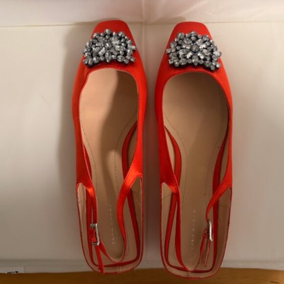 Zara Orange Flats with Silver Embellishments - Picture 4 of 5